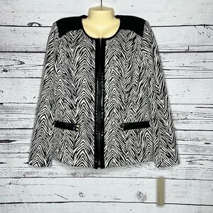 Laura Ashley NWT Size L Animal Print - Faux Leather Trim Zip Front Jacket